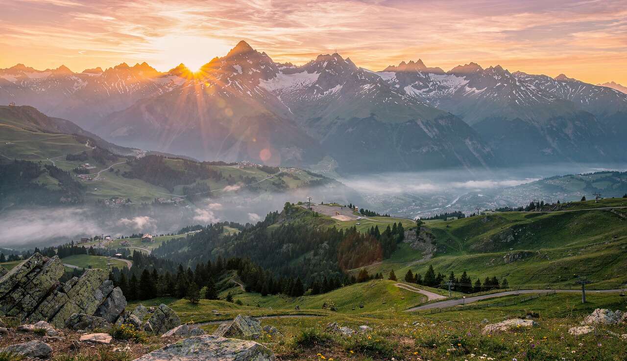 Font-romeu : une station ensoleill&eacute;e au c&oelig;ur des pyr&eacute;n&eacute;es