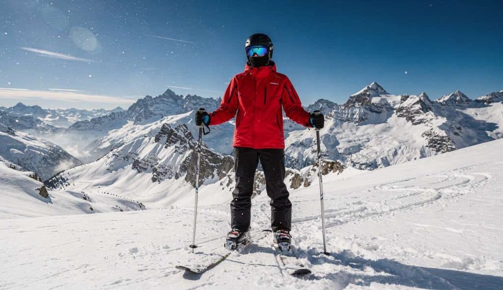Accessoires Essentiels pour une Journée de Ski