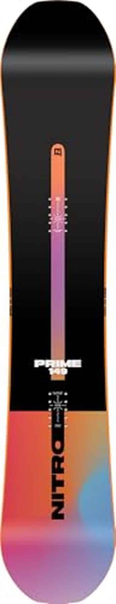Découvrez notre avis sur la nitro Prime Chroma CAM-Out BRD 25, une planche snowboard directionnelle qui excelle sur tous les terrains. Polyvalence et performance au rendez-vous.
