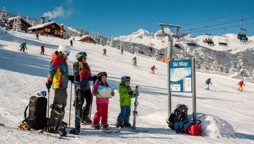 Planifier une semaine de ski sans stress : astuces et conseils