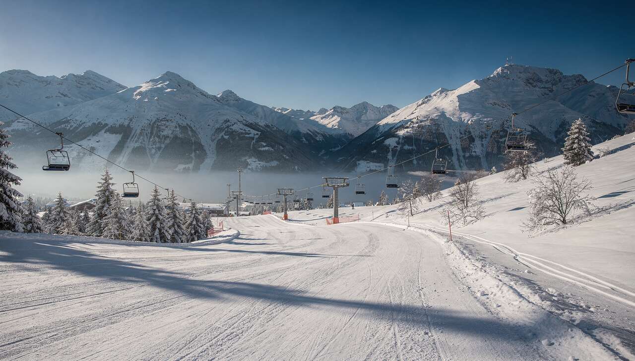 Destinations id&eacute;ales pour skier hors saison